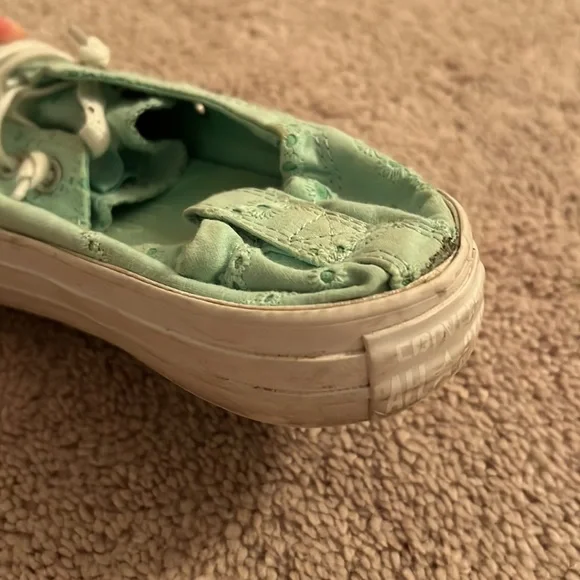 👟 Converse Low Tops Size 8 👟 - Picture 12 of 16